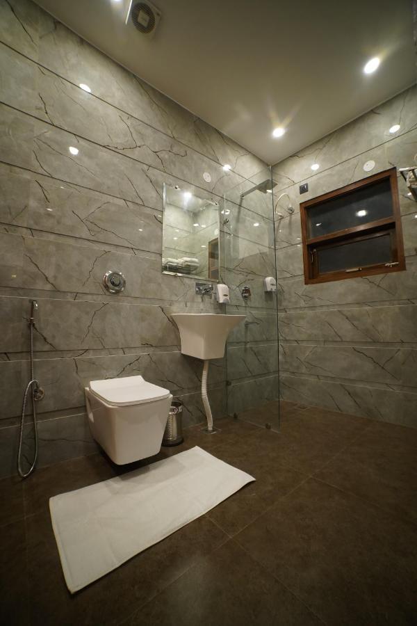 Hotel Elite - 5 Mins From Golden Temple Amritsar Exterior foto